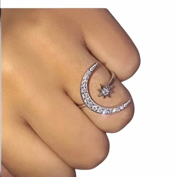 NEW FASHION RING MOON 🌙 - Picture 1 of 5